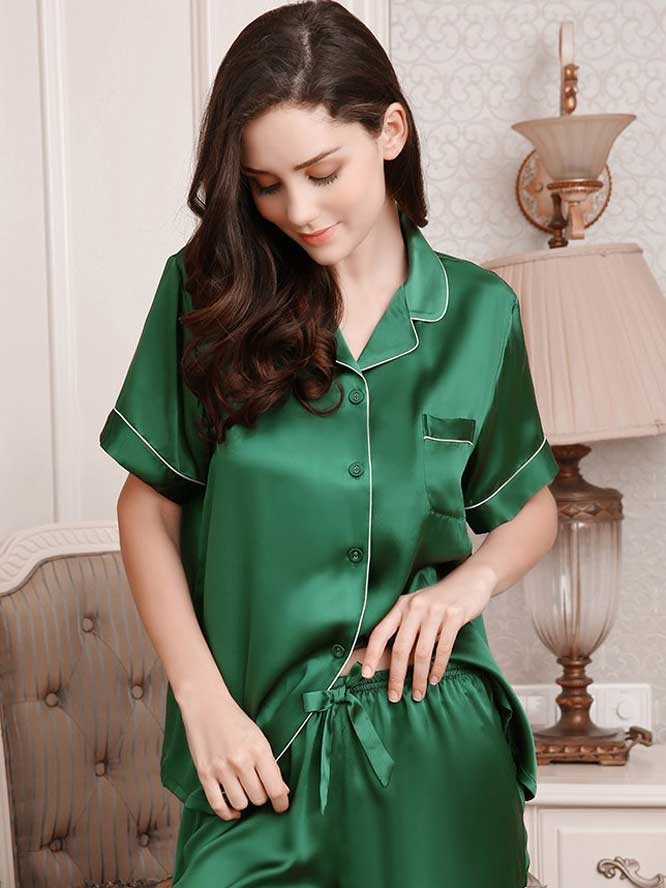 グリーン 緑色のシルク半袖パジャマ